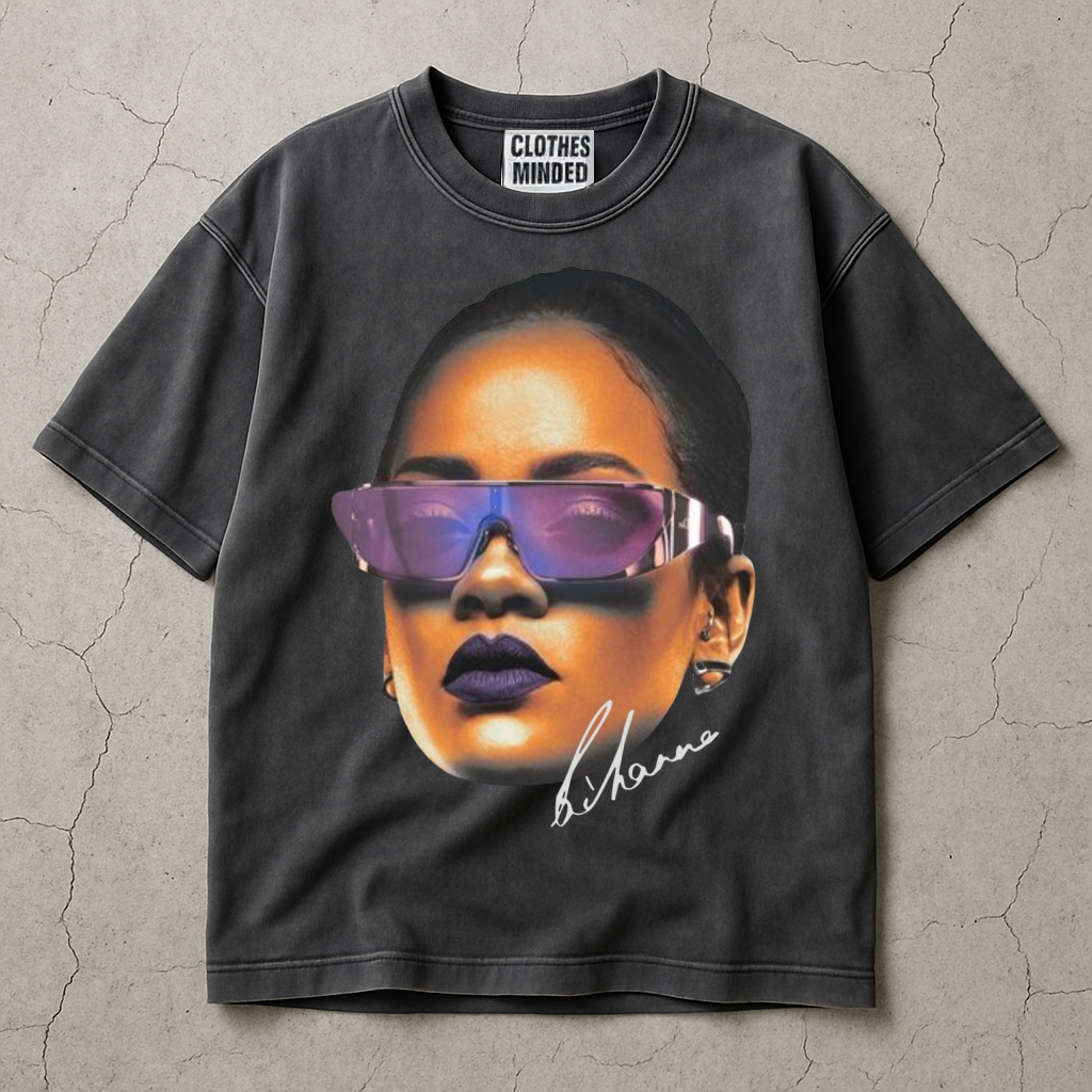 Rihanna big Face T-Shirt